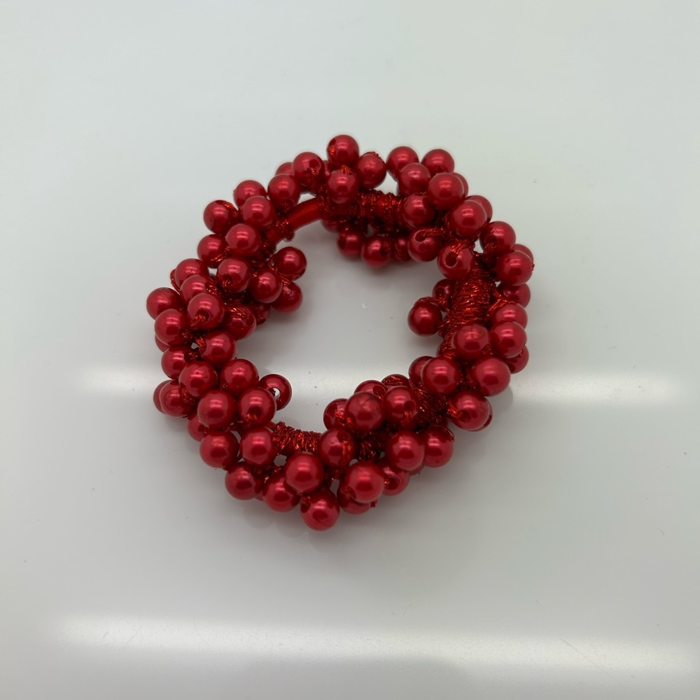 Red pearl hair scrunchie